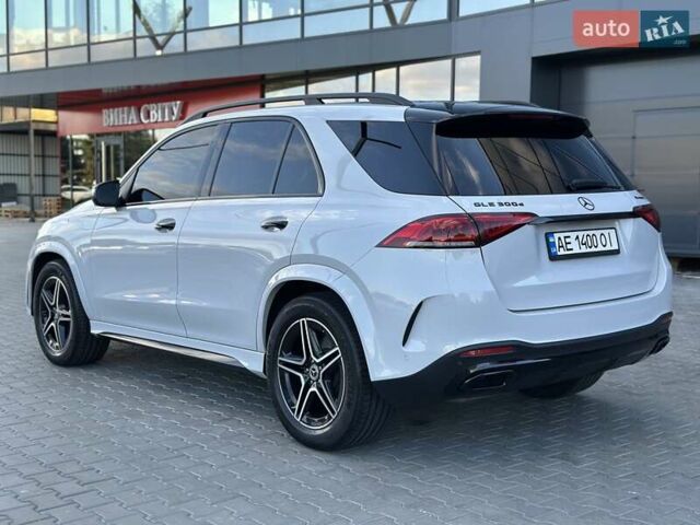 Білий Мерседес ГЛЕ-Клас, об'ємом двигуна 1.95 л та пробігом 40 тис. км за 69900 $, фото 16 на Automoto.ua