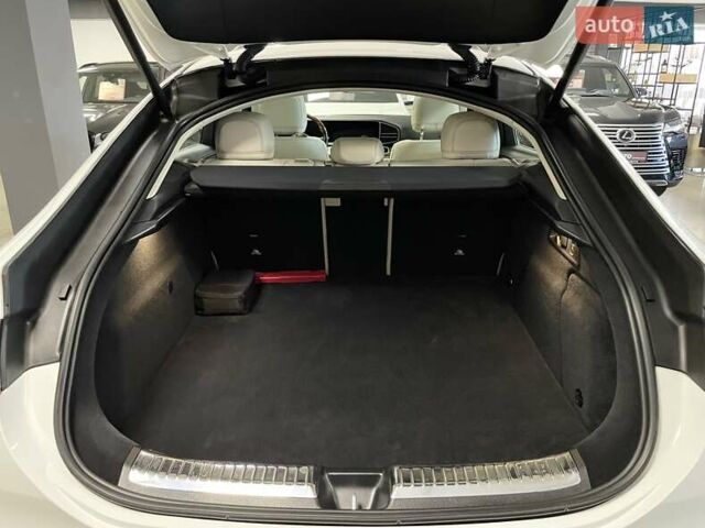 Білий Мерседес ГЛЕ-Клас, об'ємом двигуна 2 л та пробігом 59 тис. км за 79700 $, фото 24 на Automoto.ua