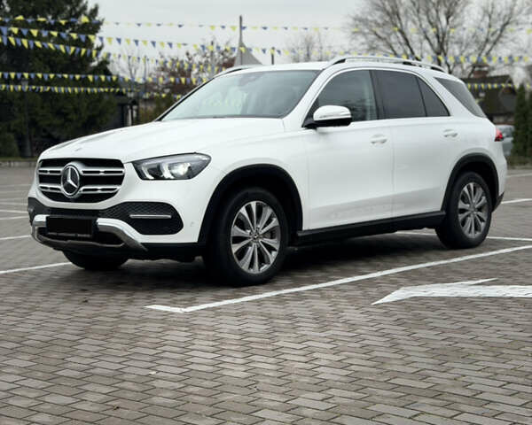 Белый Мерседес ГЛЕ-Класс, объемом двигателя 1.95 л и пробегом 87 тыс. км за 59000 $, фото 3 на Automoto.ua