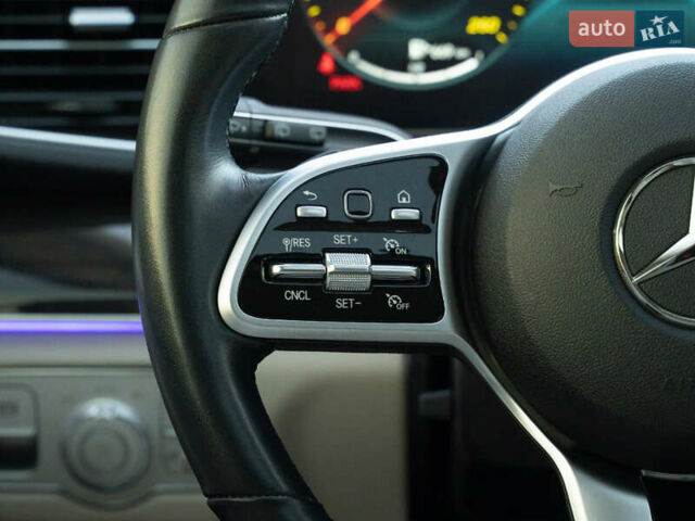 Белый Мерседес ГЛЕ-Класс, объемом двигателя 1.99 л и пробегом 75 тыс. км за 57900 $, фото 25 на Automoto.ua