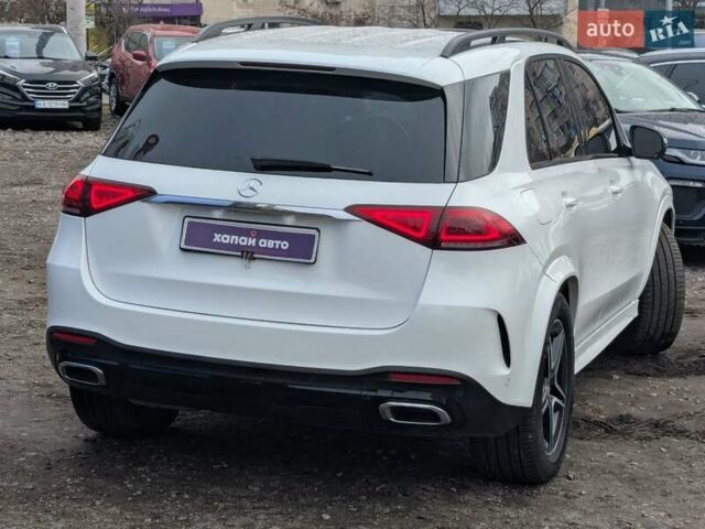 Белый Мерседес ГЛЕ-Класс, объемом двигателя 1.95 л и пробегом 19 тыс. км за 66900 $, фото 1 на Automoto.ua