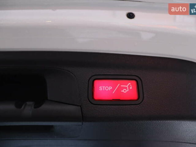 Белый Мерседес ГЛЕ-Класс, объемом двигателя 2 л и пробегом 34 тыс. км за 79900 $, фото 47 на Automoto.ua