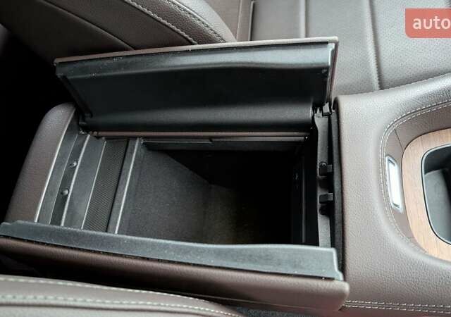 Білий Мерседес ГЛЕ-Клас, об'ємом двигуна 2 л та пробігом 15 тис. км за 80425 $, фото 10 на Automoto.ua