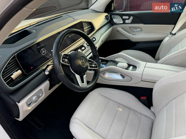 Белый Мерседес ГЛЕ-Класс, объемом двигателя 1.95 л и пробегом 38 тыс. км за 90000 $, фото 14 на Automoto.ua