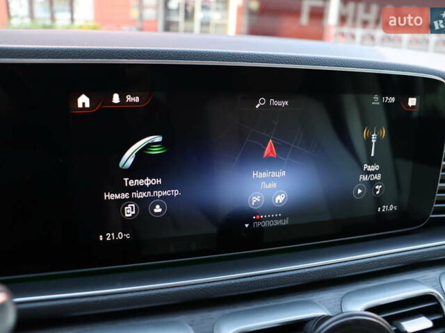 Белый Мерседес ГЛЕ-Класс, объемом двигателя 2 л и пробегом 34 тыс. км за 79900 $, фото 26 на Automoto.ua