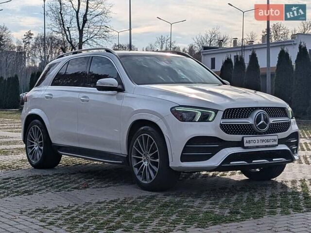 Белый Мерседес ГЛЕ-Класс, объемом двигателя 1.99 л и пробегом 42 тыс. км за 66800 $, фото 3 на Automoto.ua