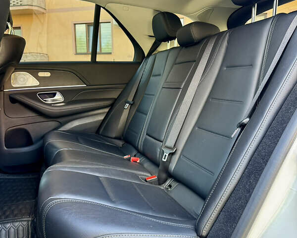 Белый Мерседес ГЛЕ-Класс, объемом двигателя 2.93 л и пробегом 56 тыс. км за 88000 $, фото 18 на Automoto.ua