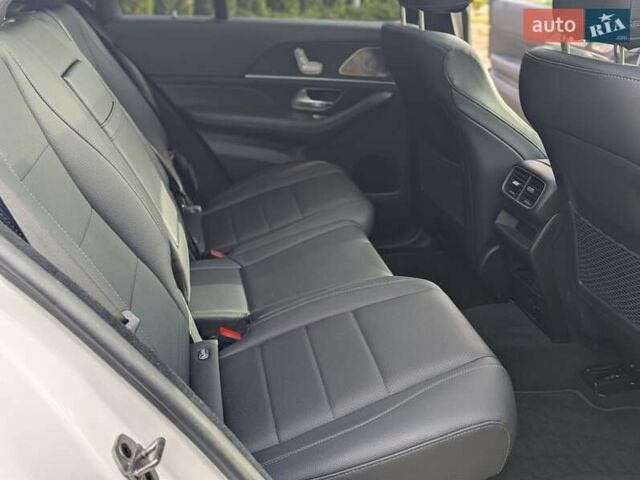 Белый Мерседес ГЛЕ-Класс, объемом двигателя 1.99 л и пробегом 42 тыс. км за 66800 $, фото 21 на Automoto.ua