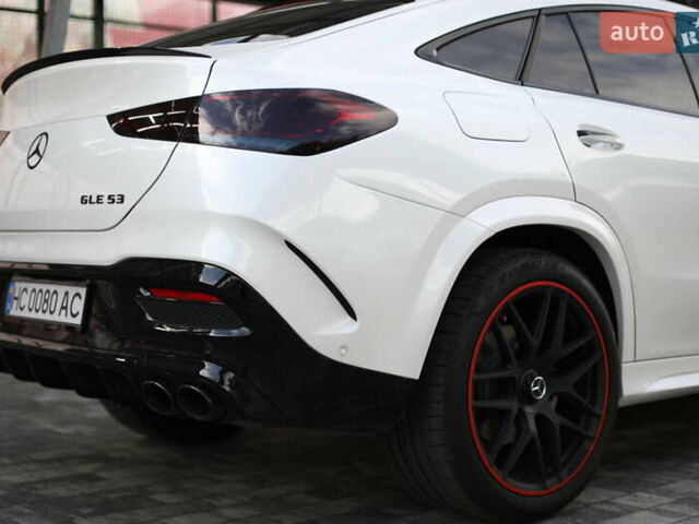 Белый Мерседес ГЛЕ-Класс, объемом двигателя 3 л и пробегом 17 тыс. км за 89000 $, фото 2 на Automoto.ua