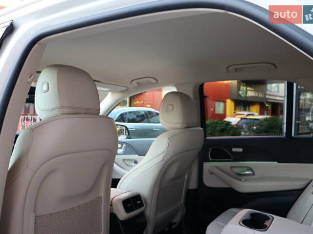 Белый Мерседес ГЛЕ-Класс, объемом двигателя 2 л и пробегом 34 тыс. км за 79900 $, фото 35 на Automoto.ua