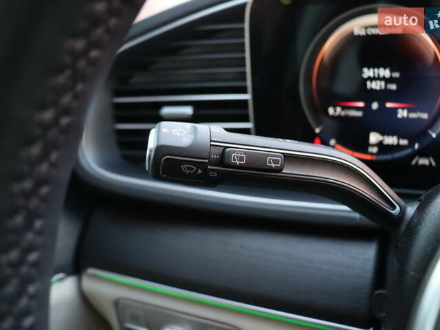 Белый Мерседес ГЛЕ-Класс, объемом двигателя 2 л и пробегом 34 тыс. км за 79900 $, фото 23 на Automoto.ua