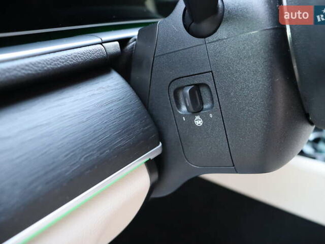 Белый Мерседес ГЛЕ-Класс, объемом двигателя 2 л и пробегом 34 тыс. км за 79900 $, фото 18 на Automoto.ua