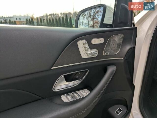 Белый Мерседес ГЛЕ-Класс, объемом двигателя 1.99 л и пробегом 42 тыс. км за 66800 $, фото 18 на Automoto.ua