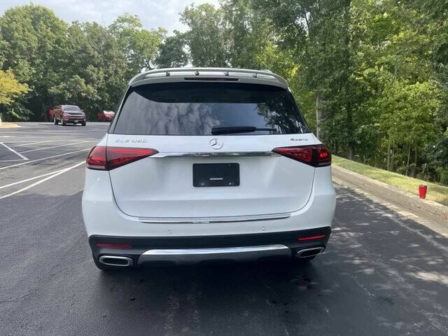 Белый Мерседес ГЛЕ-Класс, объемом двигателя 2 л и пробегом 10 тыс. км за 15000 $, фото 5 на Automoto.ua