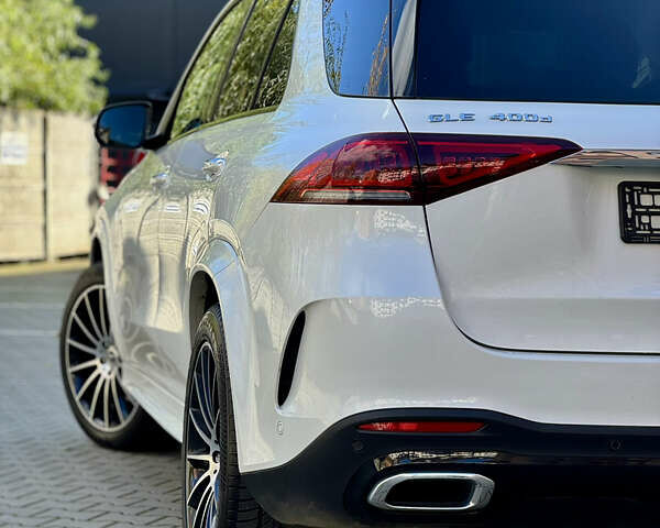 Белый Мерседес ГЛЕ-Класс, объемом двигателя 2.93 л и пробегом 56 тыс. км за 88000 $, фото 17 на Automoto.ua