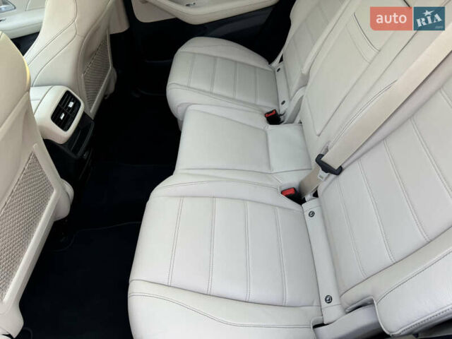 Белый Мерседес ГЛЕ-Класс, объемом двигателя 1.95 л и пробегом 38 тыс. км за 90000 $, фото 11 на Automoto.ua