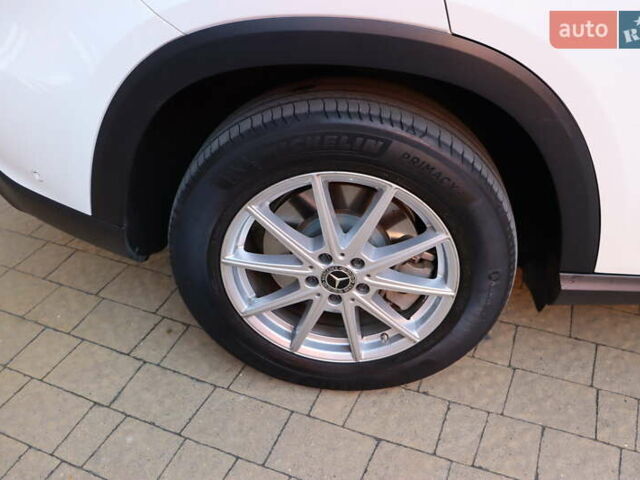 Белый Мерседес ГЛЕ-Класс, объемом двигателя 2 л и пробегом 34 тыс. км за 79900 $, фото 4 на Automoto.ua