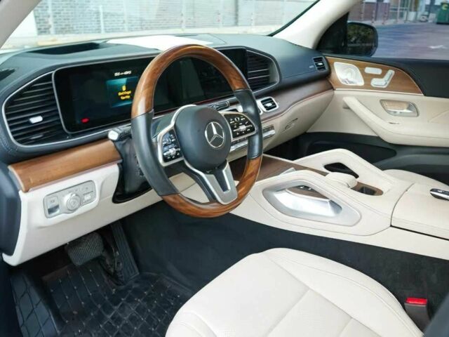 Белый Мерседес ГЛЕ-Класс, объемом двигателя 2 л и пробегом 25 тыс. км за 24800 $, фото 6 на Automoto.ua