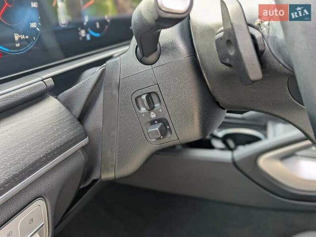 Белый Мерседес ГЛЕ-Класс, объемом двигателя 1.99 л и пробегом 42 тыс. км за 66800 $, фото 26 на Automoto.ua