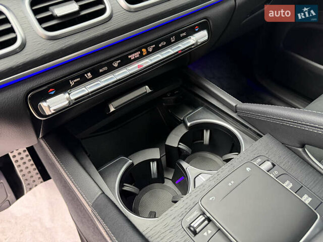 Білий Мерседес ГЛЕ-Клас, об'ємом двигуна 2 л та пробігом 49 тис. км за 74900 $, фото 9 на Automoto.ua