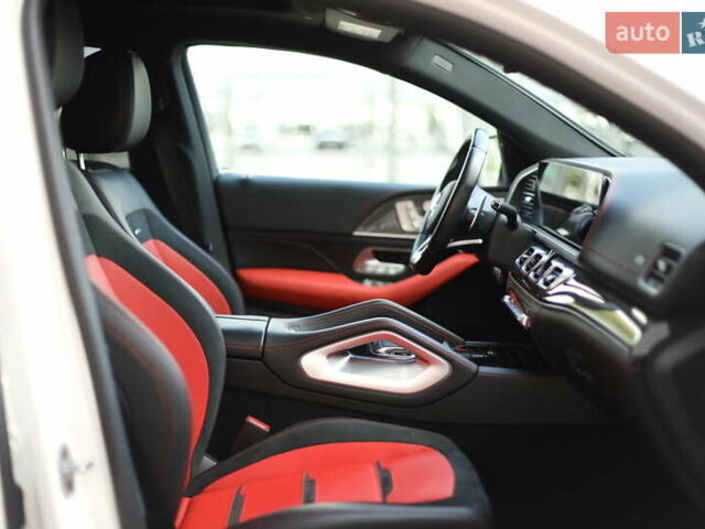 Белый Мерседес ГЛЕ-Класс, объемом двигателя 3 л и пробегом 17 тыс. км за 89000 $, фото 29 на Automoto.ua