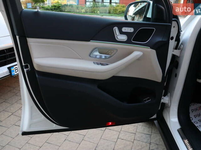 Белый Мерседес ГЛЕ-Класс, объемом двигателя 2 л и пробегом 34 тыс. км за 79900 $, фото 11 на Automoto.ua