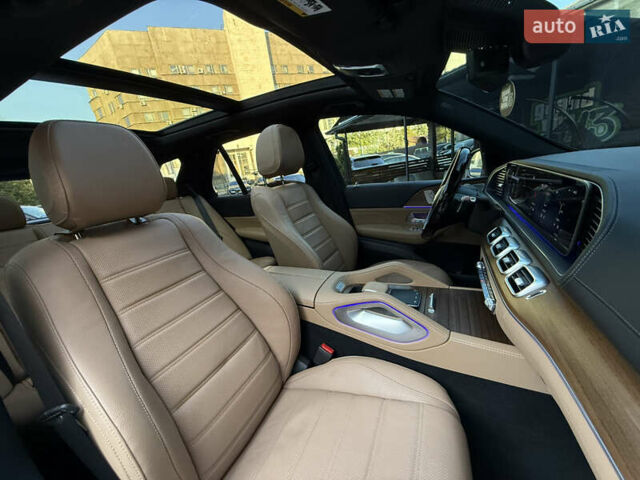 Белый Мерседес ГЛЕ-Класс, объемом двигателя 1.99 л и пробегом 12 тыс. км за 79999 $, фото 60 на Automoto.ua