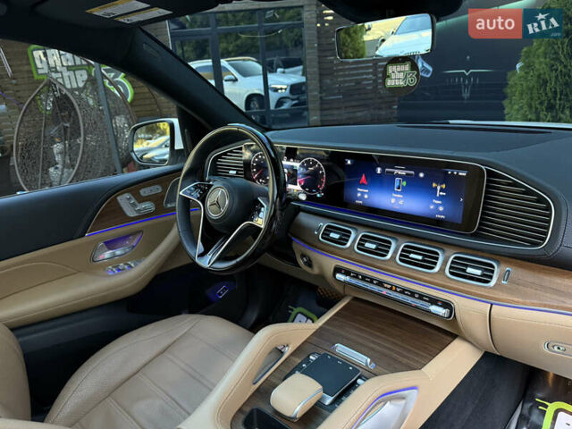 Белый Мерседес ГЛЕ-Класс, объемом двигателя 1.99 л и пробегом 12 тыс. км за 79999 $, фото 41 на Automoto.ua