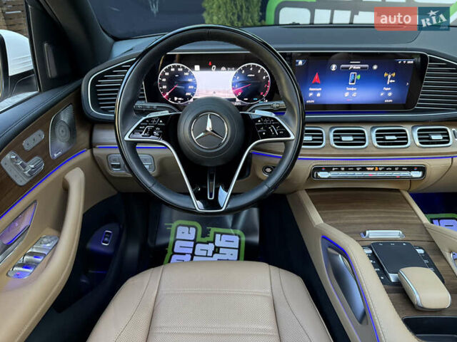 Белый Мерседес ГЛЕ-Класс, объемом двигателя 1.99 л и пробегом 12 тыс. км за 79999 $, фото 25 на Automoto.ua