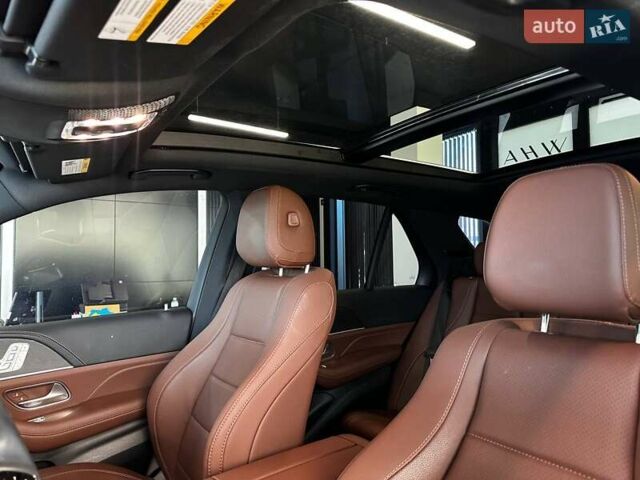 Білий Мерседес ГЛЕ-Клас, об'ємом двигуна 1.99 л та пробігом 22 тис. км за 78900 $, фото 16 на Automoto.ua