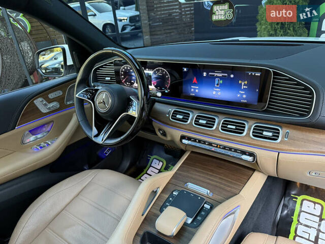 Белый Мерседес ГЛЕ-Класс, объемом двигателя 1.99 л и пробегом 12 тыс. км за 79999 $, фото 40 на Automoto.ua