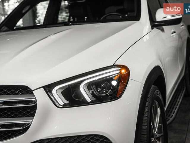 Білий Мерседес ГЛЕ-Клас, об'ємом двигуна 3 л та пробігом 18 тис. км за 73900 $, фото 5 на Automoto.ua