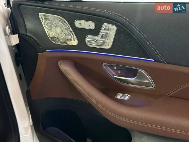 Білий Мерседес ГЛЕ-Клас, об'ємом двигуна 1.99 л та пробігом 22 тис. км за 78900 $, фото 41 на Automoto.ua