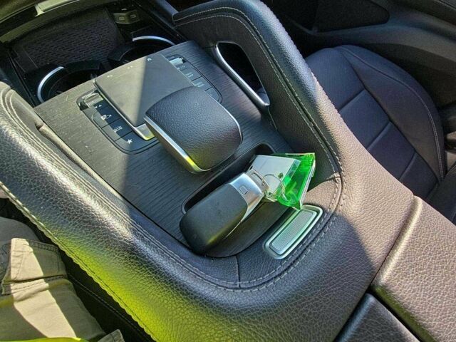 Белый Мерседес ГЛЕ-Класс, объемом двигателя 0 л и пробегом 37 тыс. км за 724 $, фото 13 на Automoto.ua