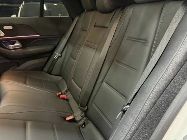 Белый Мерседес ГЛЕ-Класс, объемом двигателя 0 л и пробегом 95 тыс. км за 99000 $, фото 7 на Automoto.ua