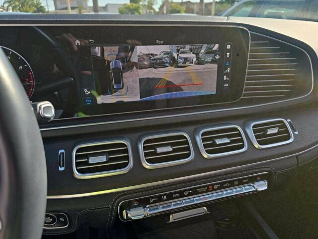 Белый Мерседес ГЛЕ-Класс, объемом двигателя 0 л и пробегом 37 тыс. км за 724 $, фото 11 на Automoto.ua