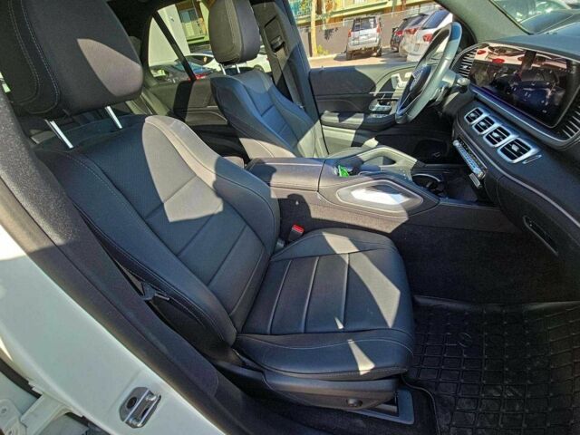 Белый Мерседес ГЛЕ-Класс, объемом двигателя 0 л и пробегом 37 тыс. км за 724 $, фото 7 на Automoto.ua