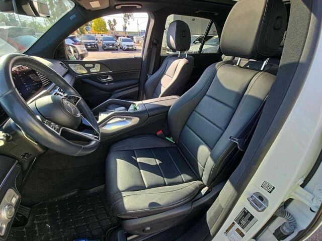 Белый Мерседес ГЛЕ-Класс, объемом двигателя 0 л и пробегом 37 тыс. км за 724 $, фото 6 на Automoto.ua