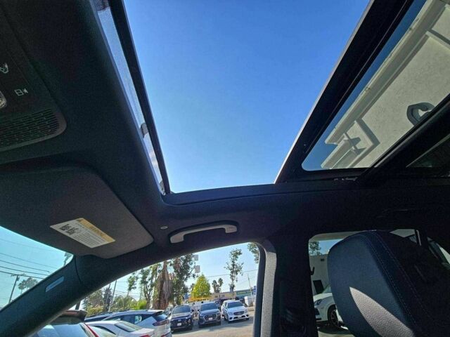 Белый Мерседес ГЛЕ-Класс, объемом двигателя 0 л и пробегом 37 тыс. км за 724 $, фото 10 на Automoto.ua