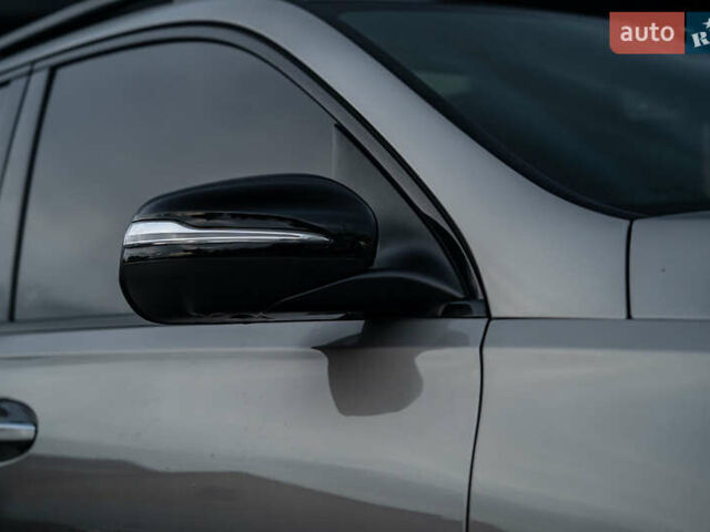 Бежевый Мерседес ГЛЕ-Класс, объемом двигателя 3 л и пробегом 56 тыс. км за 75900 $, фото 10 на Automoto.ua