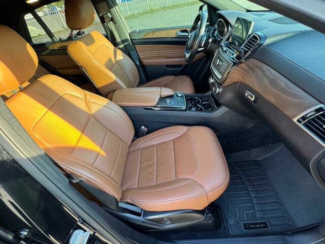 Черный Мерседес ГЛЕ-Класс, объемом двигателя 3 л и пробегом 140 тыс. км за 37900 $, фото 12 на Automoto.ua