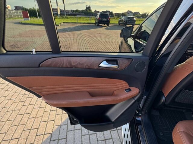 Черный Мерседес ГЛЕ-Класс, объемом двигателя 3 л и пробегом 140 тыс. км за 37900 $, фото 22 на Automoto.ua