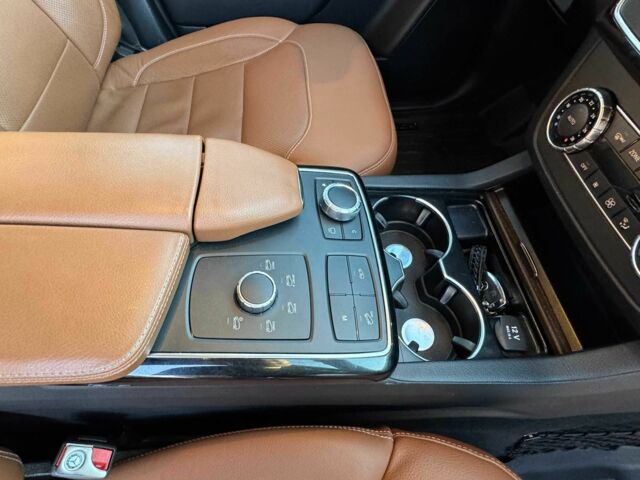 Черный Мерседес ГЛЕ-Класс, объемом двигателя 3 л и пробегом 140 тыс. км за 37900 $, фото 13 на Automoto.ua