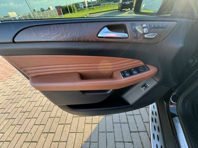 Черный Мерседес ГЛЕ-Класс, объемом двигателя 3 л и пробегом 140 тыс. км за 37900 $, фото 20 на Automoto.ua