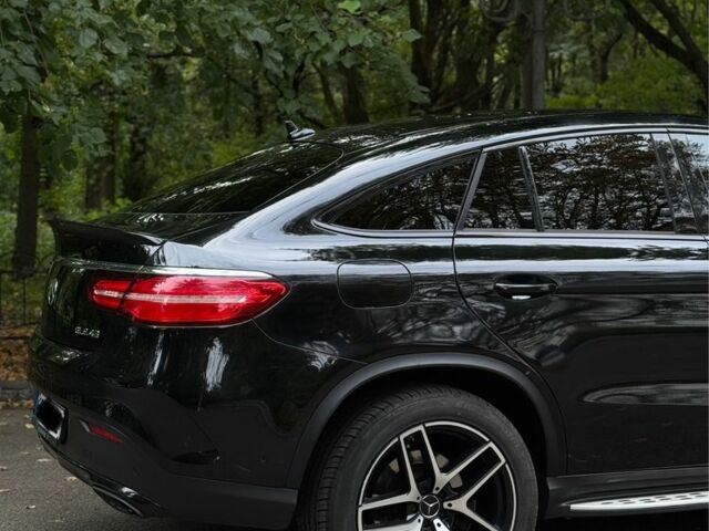 Черный Мерседес ГЛЕ-Класс, объемом двигателя 3 л и пробегом 269 тыс. км за 49500 $, фото 5 на Automoto.ua