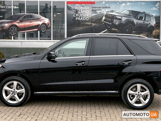 Черный Мерседес ГЛЕ-Класс, объемом двигателя 3.5 л и пробегом 97 тыс. км за 24912 $, фото 4 на Automoto.ua