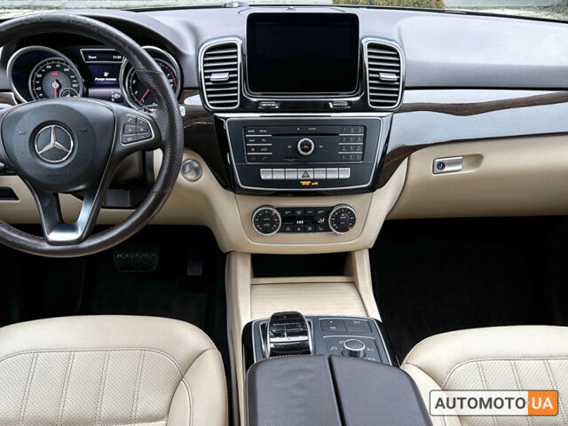 Черный Мерседес ГЛЕ-Класс, объемом двигателя 3.5 л и пробегом 97 тыс. км за 24912 $, фото 12 на Automoto.ua