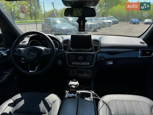 Черный Мерседес ГЛЕ-Класс, объемом двигателя 2.14 л и пробегом 280 тыс. км за 23500 $, фото 20 на Automoto.ua