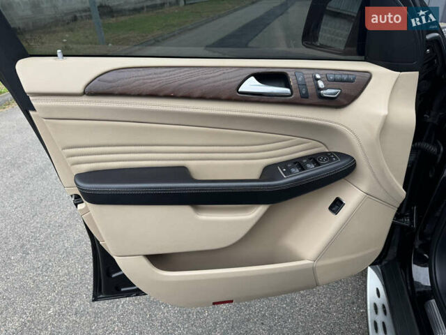 Черный Мерседес ГЛЕ-Класс, объемом двигателя 3 л и пробегом 89 тыс. км за 39999 $, фото 28 на Automoto.ua