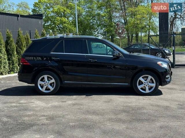 Черный Мерседес ГЛЕ-Класс, объемом двигателя 2.14 л и пробегом 280 тыс. км за 23500 $, фото 3 на Automoto.ua